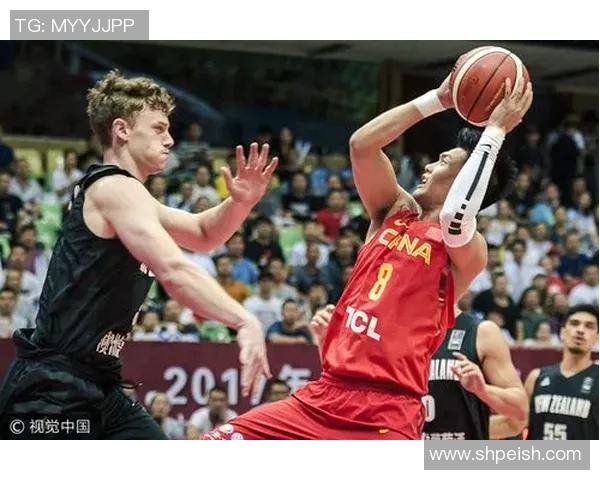 中国红队篮球迎战新西兰队全力争胜展现实力与团队精神 中国红队篮球迎战新西兰队全力争胜展现实力与团队精神