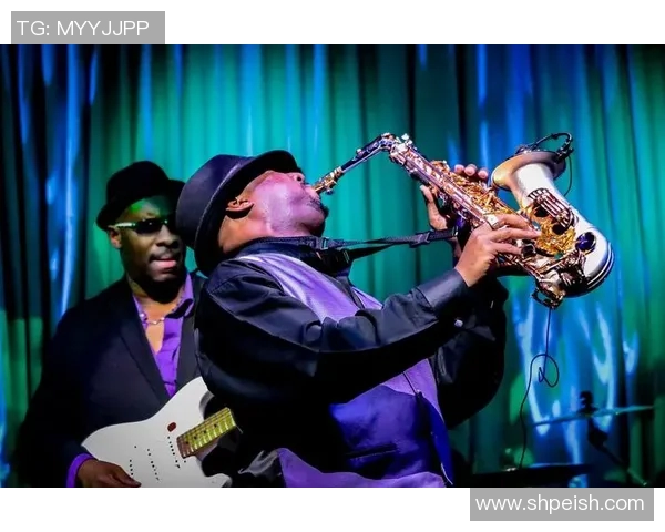 重庆篮球队在世界锦标赛上的拼搏历程与荣耀时刻全景回顾