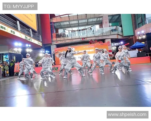 成都街舞队进攻策略深度解析与战术运用全景剖析