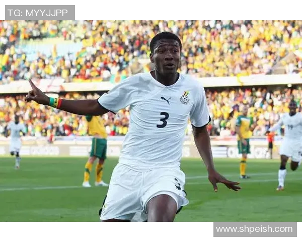 姓Lee的足球明星们的辉煌成就与传奇故事回顾 姓Lee的足球明星们的辉煌成就与传奇故事回顾